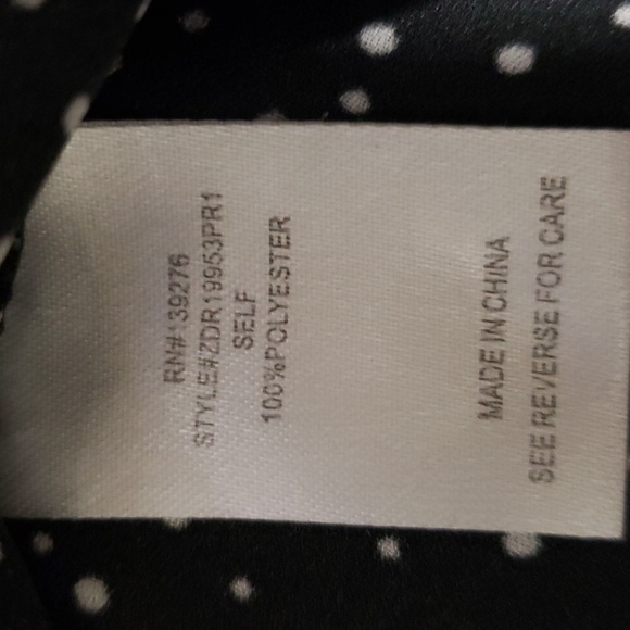 Dr2 sleeveless blouse - Picture 12 of 13